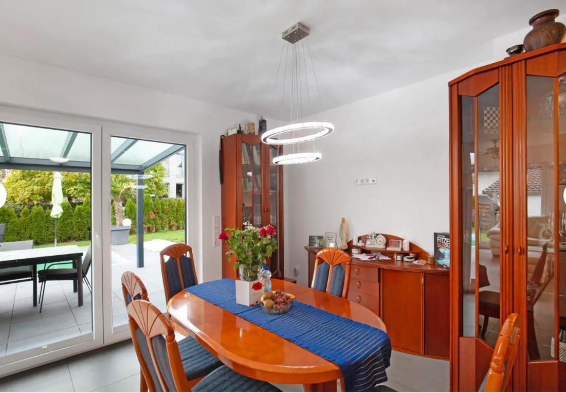 Grosszuegige Unterkunft Mit Terrasse Oberbrechen Ngoại thất bức ảnh