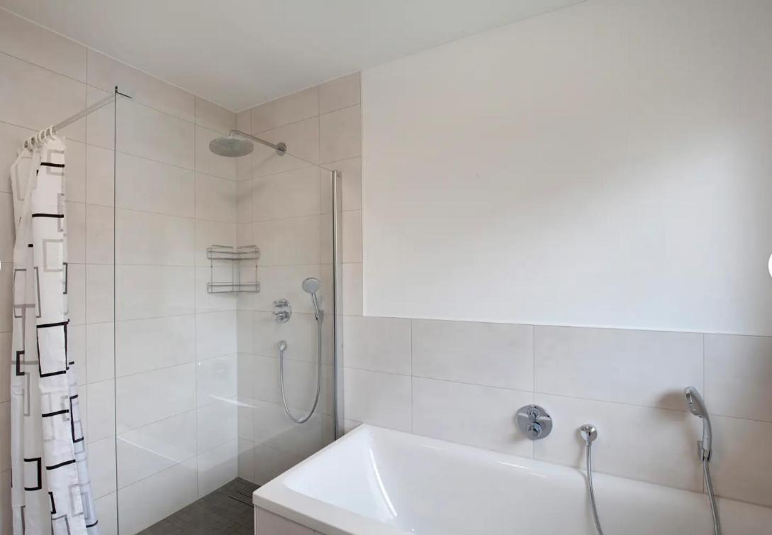 Grosszuegige Unterkunft Mit Terrasse Oberbrechen Ngoại thất bức ảnh