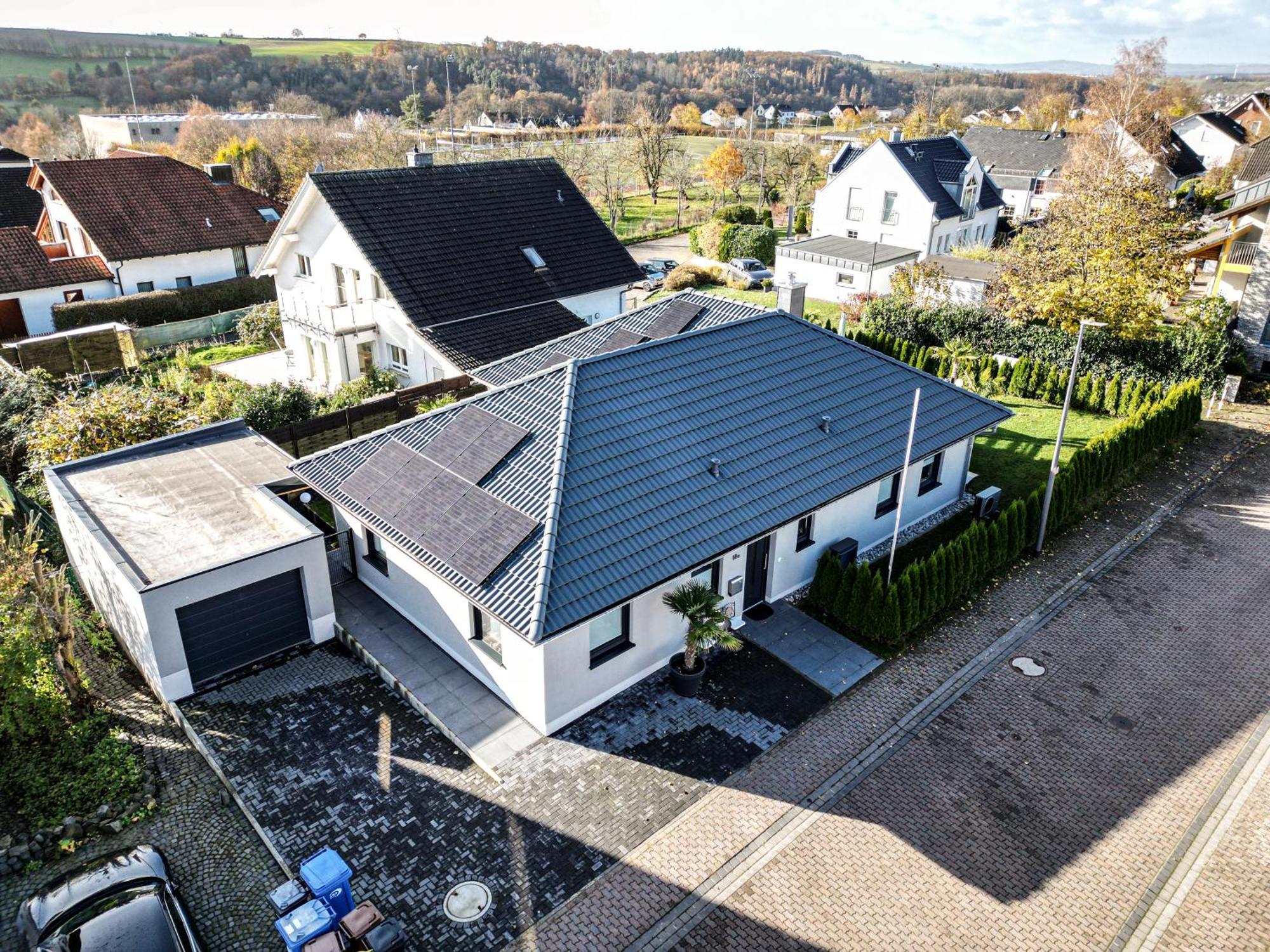 Grosszuegige Unterkunft Mit Terrasse Oberbrechen Ngoại thất bức ảnh